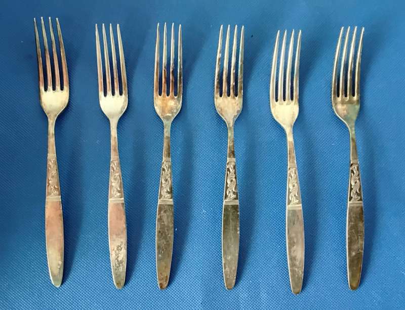 Du Montfort Plate Sheffield Cutlery - 28 Pieces