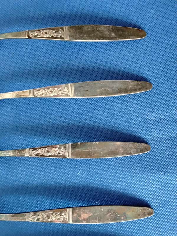 Du Montfort Plate Sheffield Cutlery - 28 Pieces