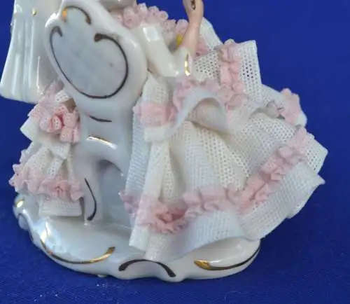 Vintage Sandizell  Hoffner & Co  Dresden Lace Porcelain Courting Couple Figurine - Germany