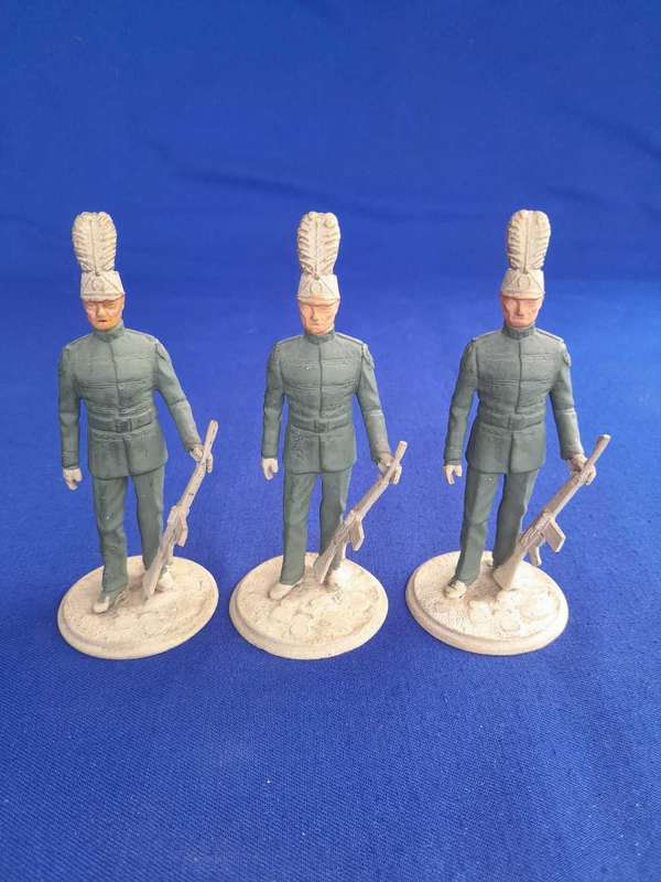J Benassi Rare Vintage Lead Soldiers - 11cm - Set of three