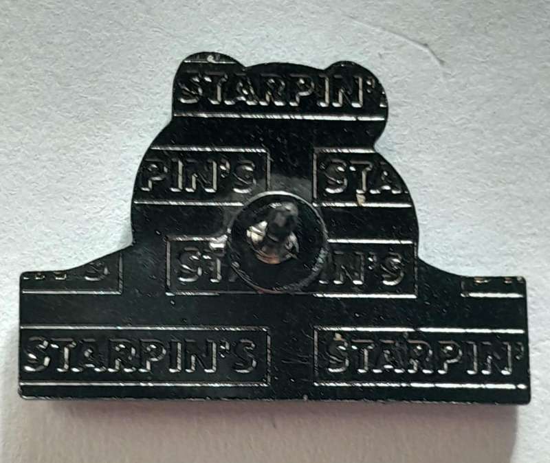 Minimal Vintage Collectable Lapel Pin c1990's