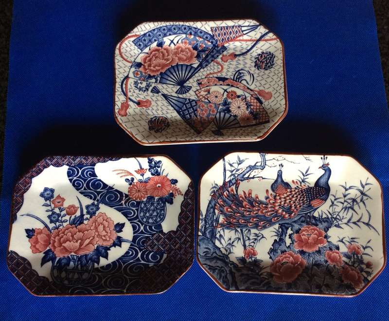 Small Rectangular Imari Style Plates - 3 Pieces