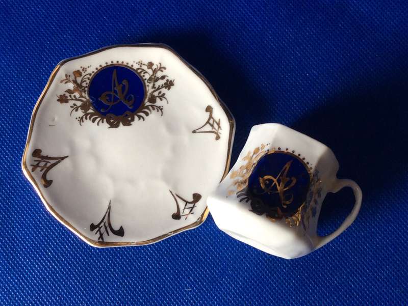 Selection of Assorted Limoges Style Miniatures - 9 Pieces