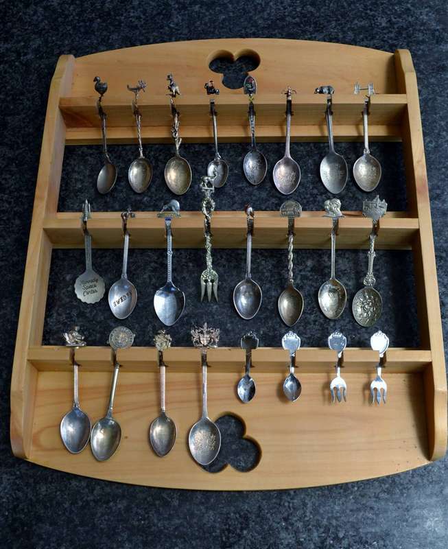 Collectable vintage Charm Style Handle Spoons in wooden Display Rack - 24 Spoons