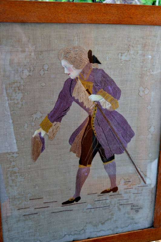 True Vintage Victorian Style French Oak Barley Twist Fire Screen with Needlework Image