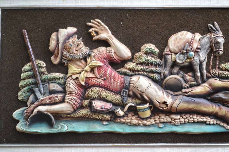 Moulded 3D Wall Art in Frame