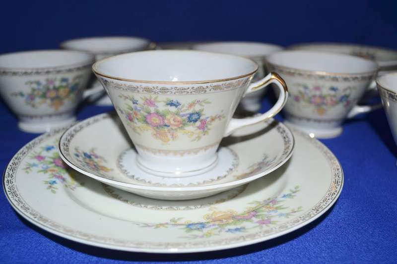 Noritake Japan Vintage Part Tea Set