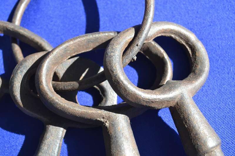 4 Large old Jailhouse Keys on Ring