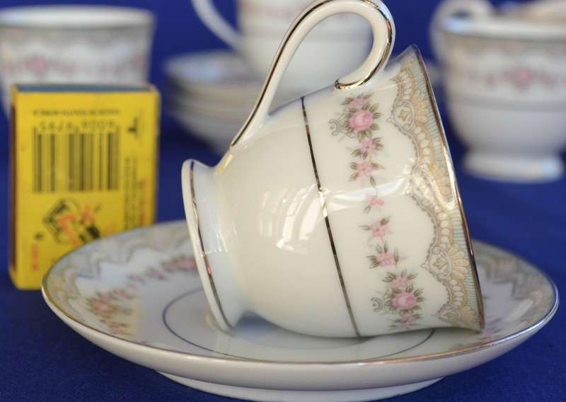Noritake Glenwood demitasse duos x 4 Plus small milk jugs x 2