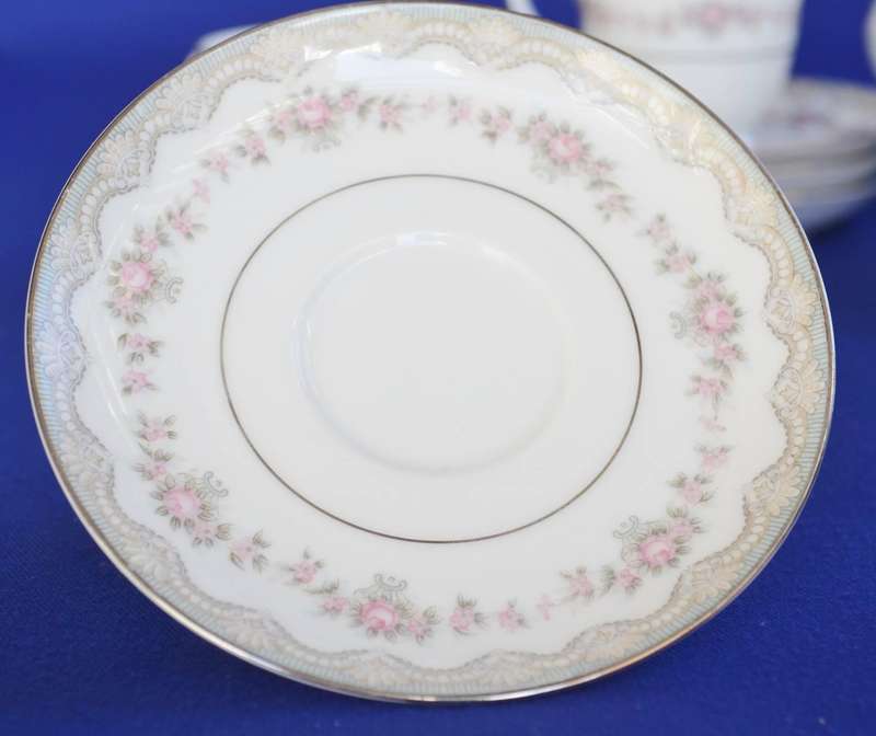 Noritake Glenwood demitasse duos x 4 Plus small milk jugs x 2