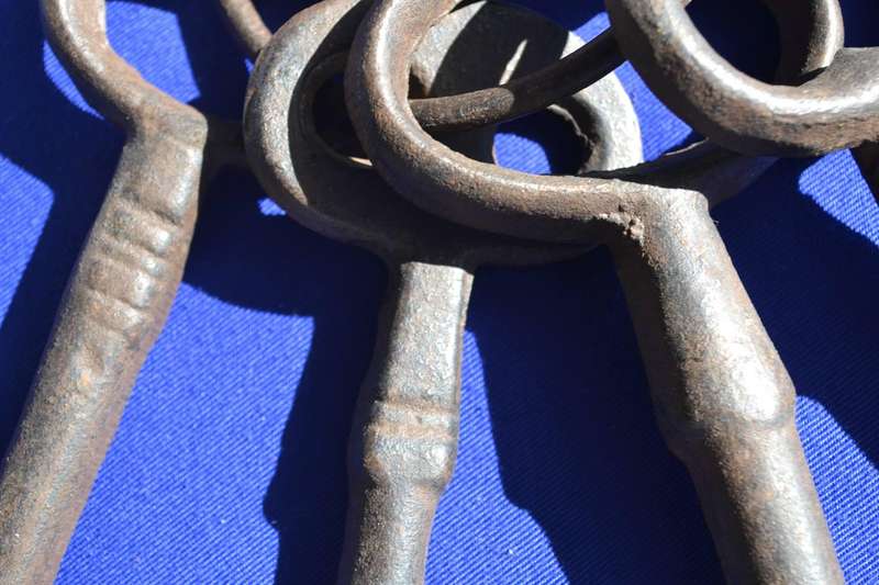 4 Large old Jailhouse Keys on Ring