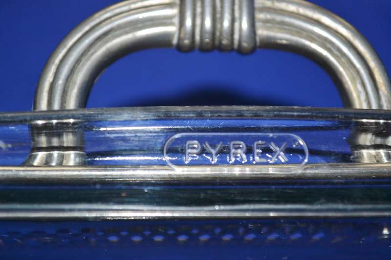 Vintage Silver Plated Footed Serving Dish Holder with Pyrex Serving Dish