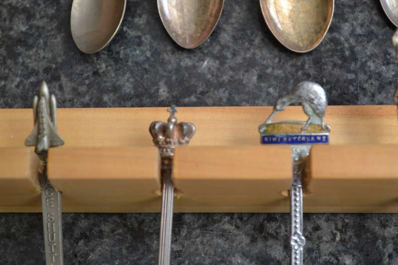 Collectable vintage Charm Style Handle Spoons in wooden Display Rack - 24 Spoons