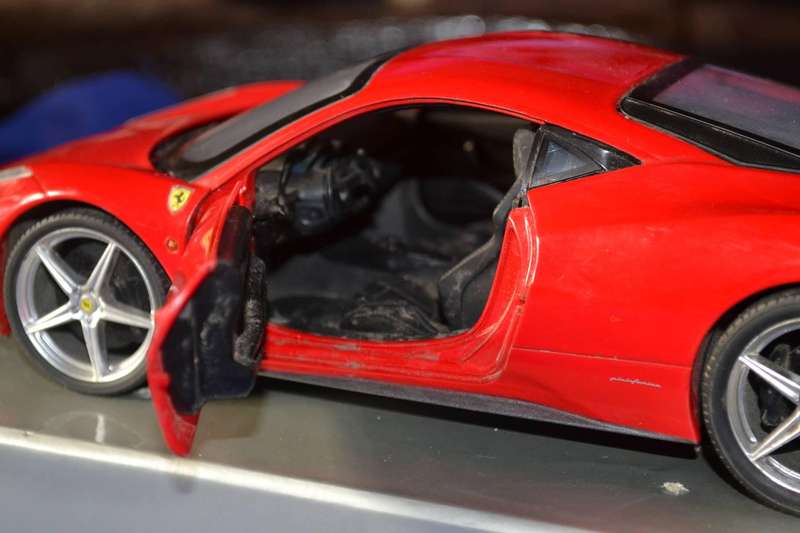 Hot Wheels Die-Cast Model - Ferrari  458 Italia