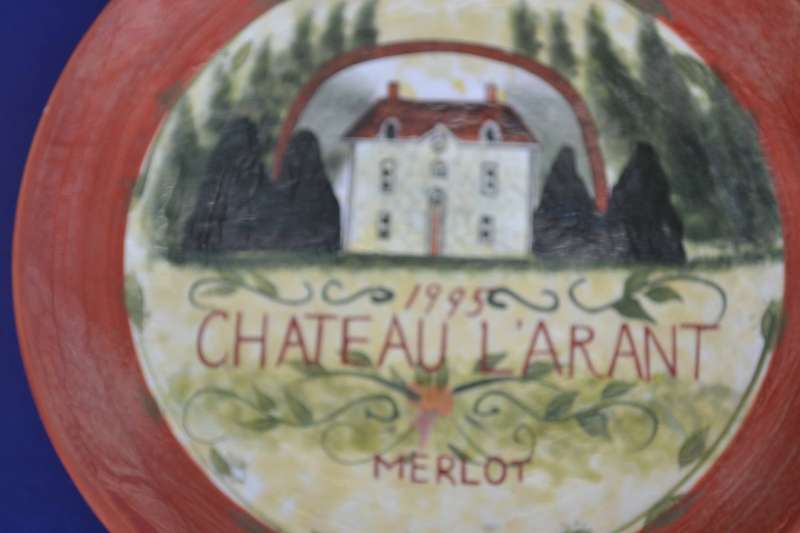 Set of 4 Susan Winget "Chateau" Plates with wall hanging clips