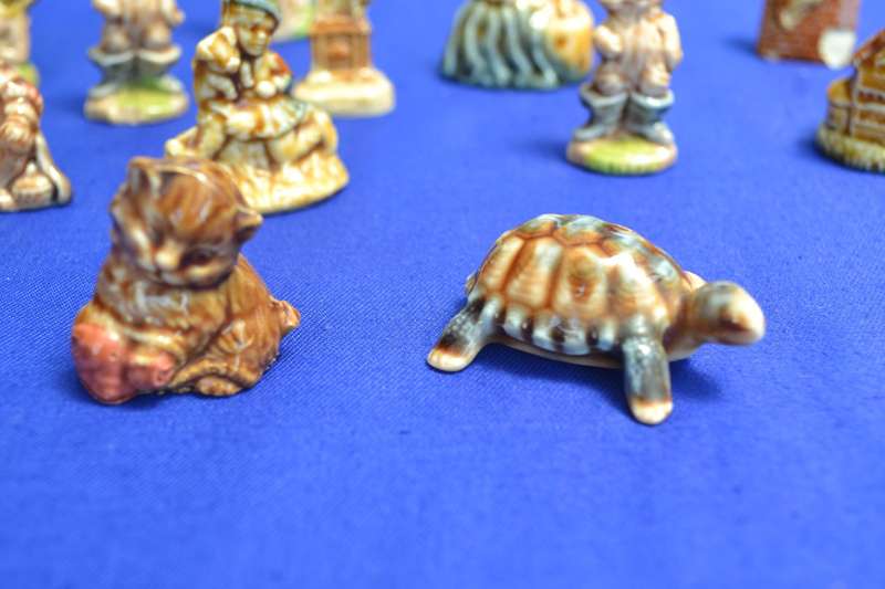 Collection of Assorted Wade Whimsies - 12 Pieces