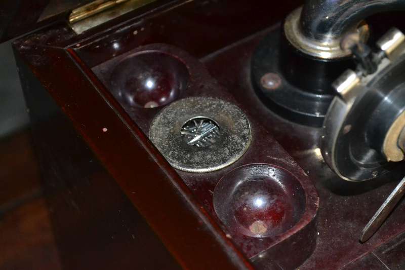 Polydor Electrix Crank Operated Gramophone c1930,s