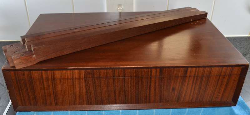 True Vintage Viners Cutlery Canteen on Legs with 89 Piece Cutlery Set (Viners & T Turner)