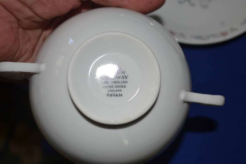 Vintage Ridgway Bone China Items 6 Pieces in the Pavan Pattern