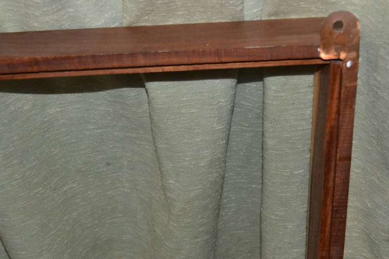 Large Collection of  Vintage Souvenir / Collectable Spoons in Display Case