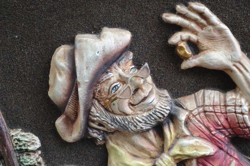 Moulded 3D Wall Art in Frame