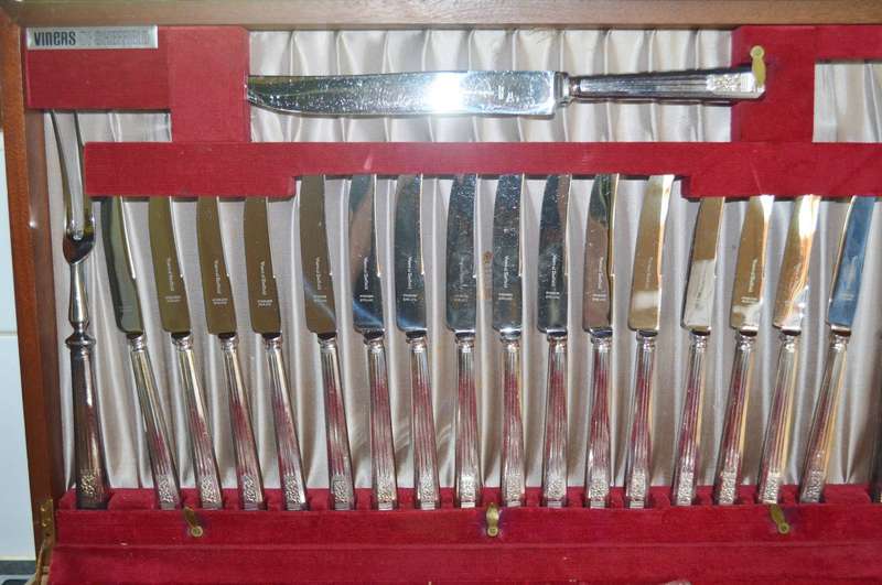 True Vintage Viners Cutlery Canteen on Legs with 89 Piece Cutlery Set (Viners & T Turner)