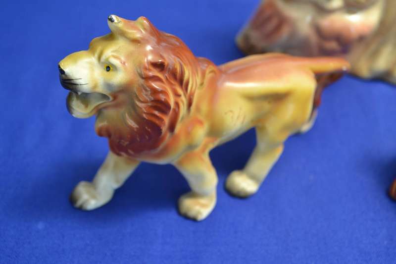 Assorted Vintage Porcelain Ornaments - 3 Pieces