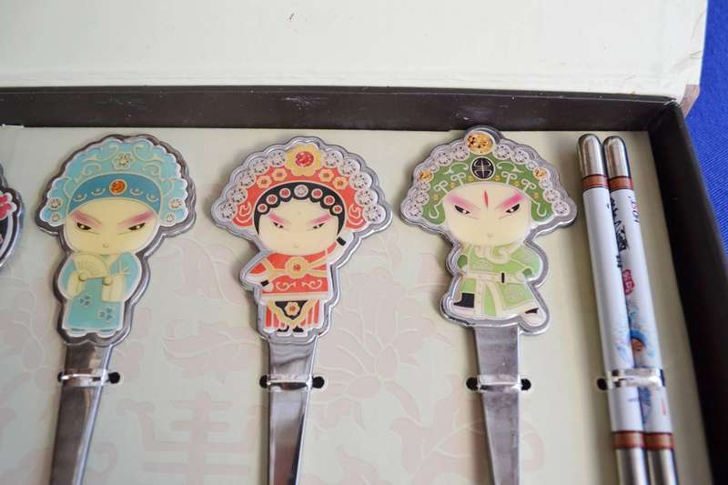 Guo Cui Jing Ju Chinese Peking  Opera Flatware and Chopstick Set - Boxed