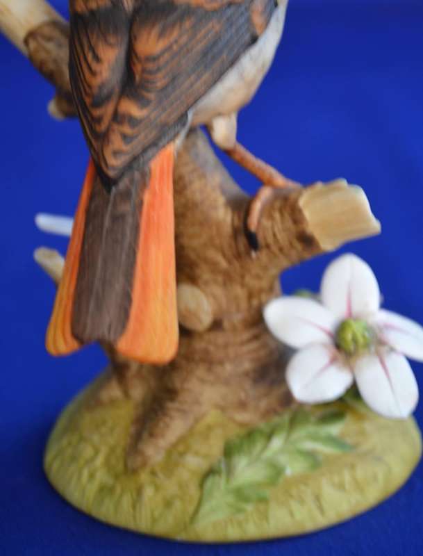 Limited edition Heritage Porcelain Cape Robin model
