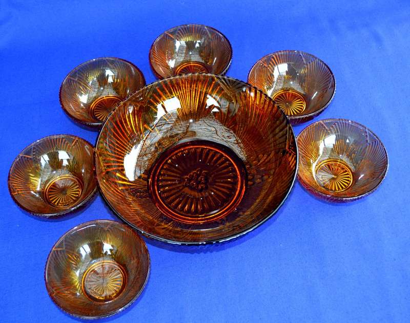 Vintage Luminarc France  Amber Glass 7 Piece Dessert Set