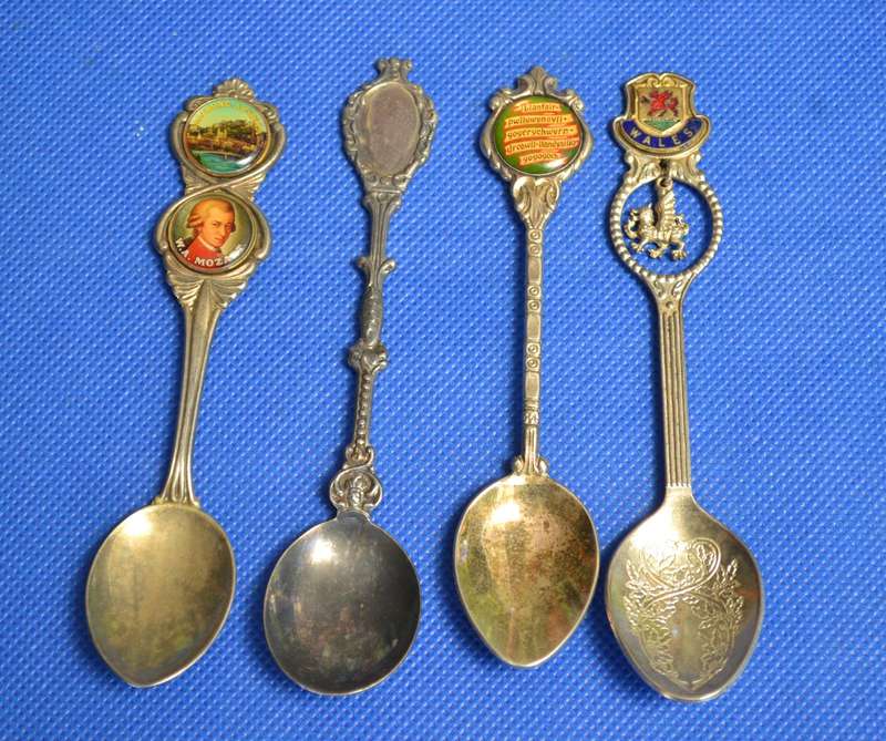 Assorted Vintage Collectors Spoons x 4