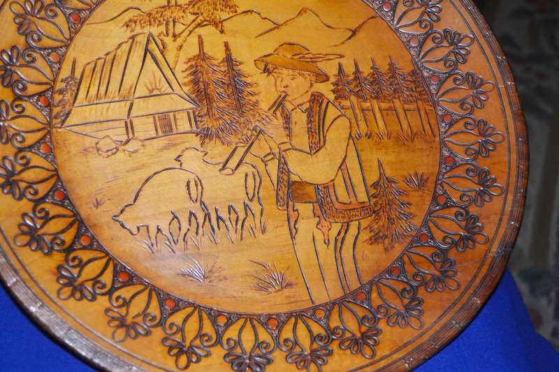True Vintage Wooden Polish Folk Art Plate