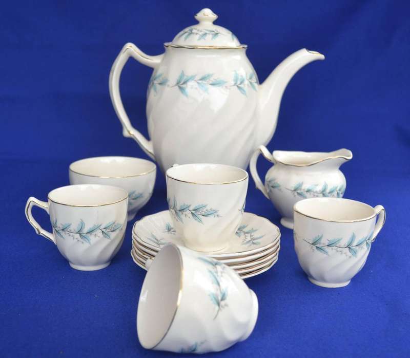 Johnson Bros Vintage "Old Chelsea" Part Coffee Set