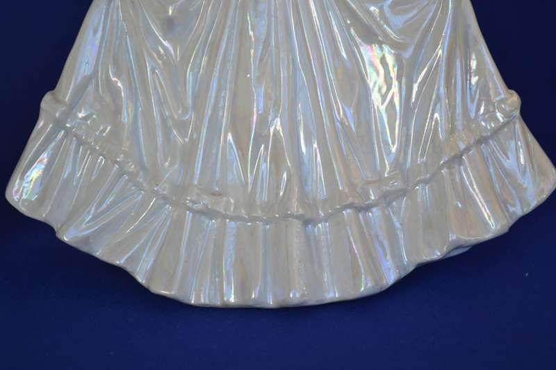 Pair of Vintage Porcelain Figurines