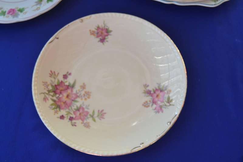 English Porcelain Vintage Cake Plates - Various Makers