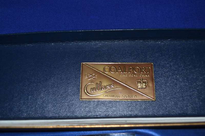 Coalport Cutlass England Cake Slice Lifter