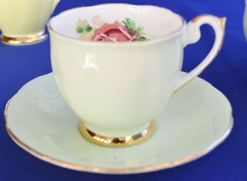 Queen Anne Duo, Sugar Bowl and Creamer - Vintage