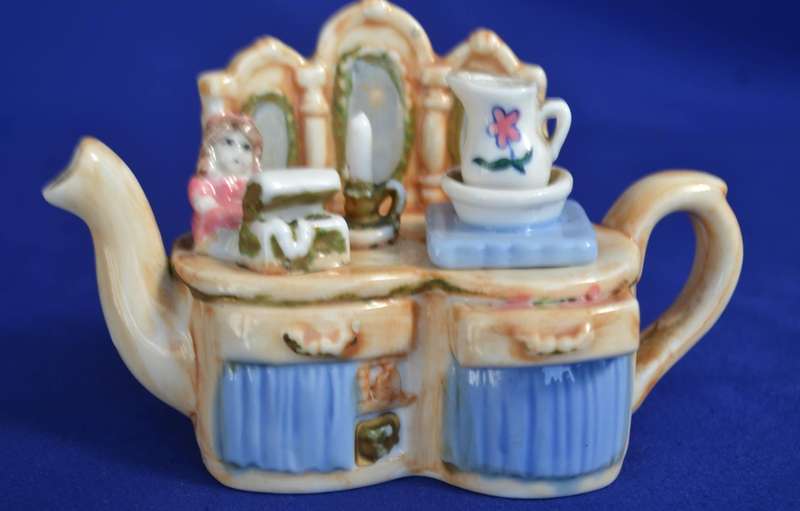Paul Cardew Collectable Miniature Tea Pot