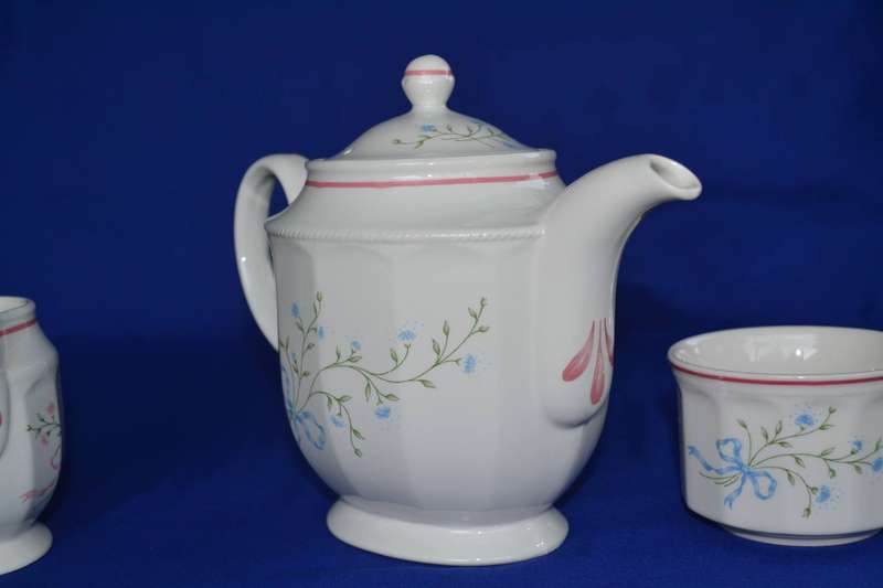 Vintage Churchill "Mille Fleurs" Tea Set - 3 Pieces