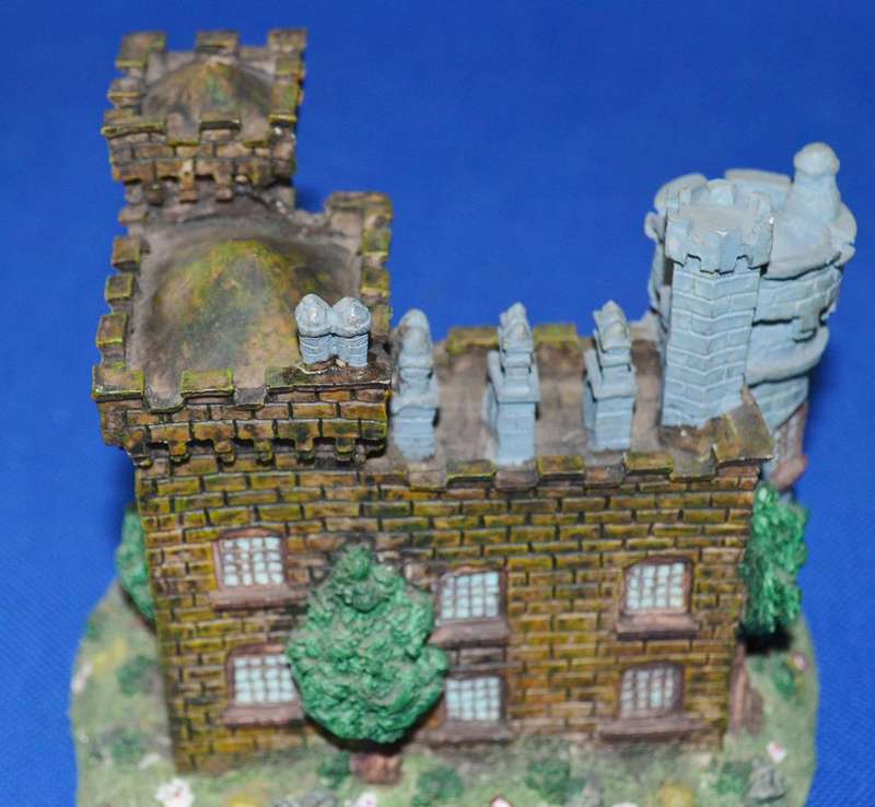 Collectable Vintage Resin Clocks x 2