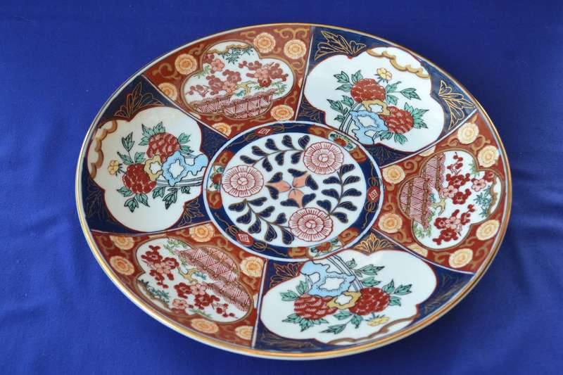 Large Vintage Imari  Ware Japan Display Plate