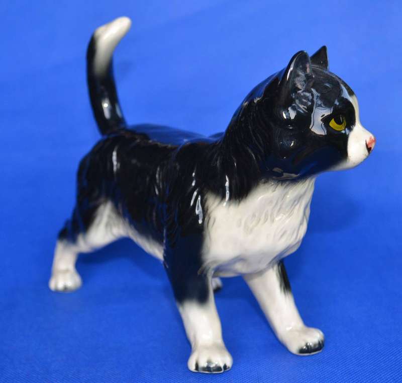 Coopercraft Black and White Porcelain Cat