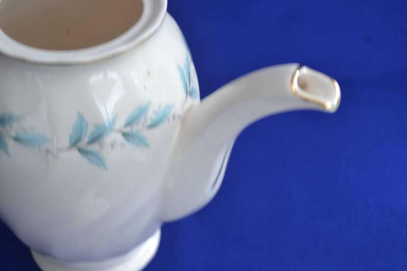 Johnson Bros Vintage "Old Chelsea" Part Coffee Set