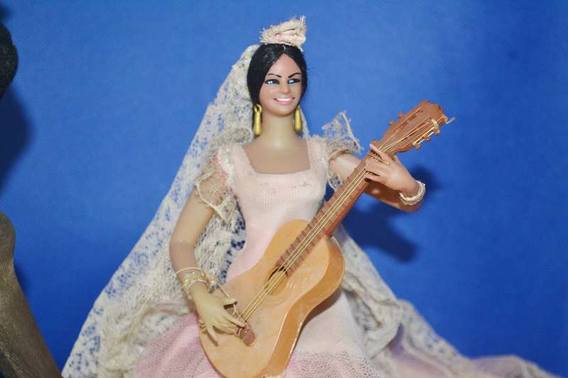 Pair of Vintage Marin Chichana Flamenco Dancer Dolls c1970's