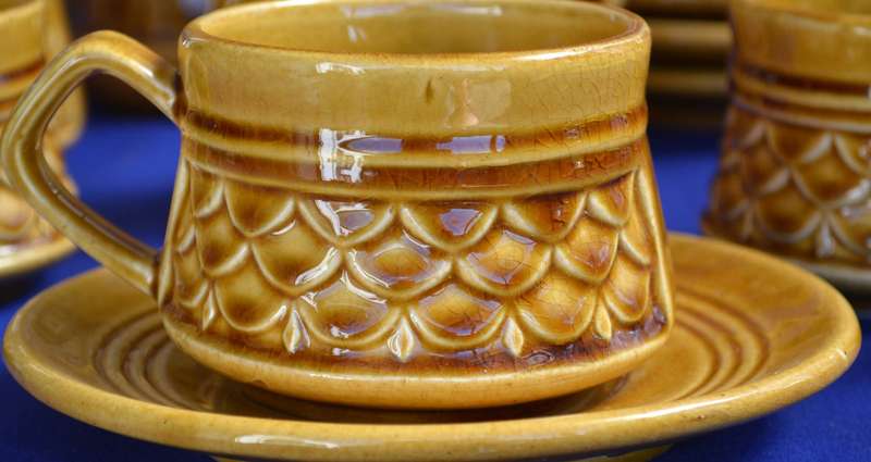 Retro Fish Scale Design Coffee Set c1970 - Japan - 12 Pieces