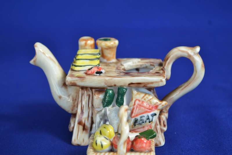 Paul Cardew Collectable Miniature Tea Pot