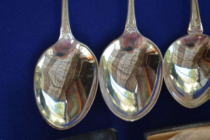 Assorted Vintage Spoons 6 Pieces