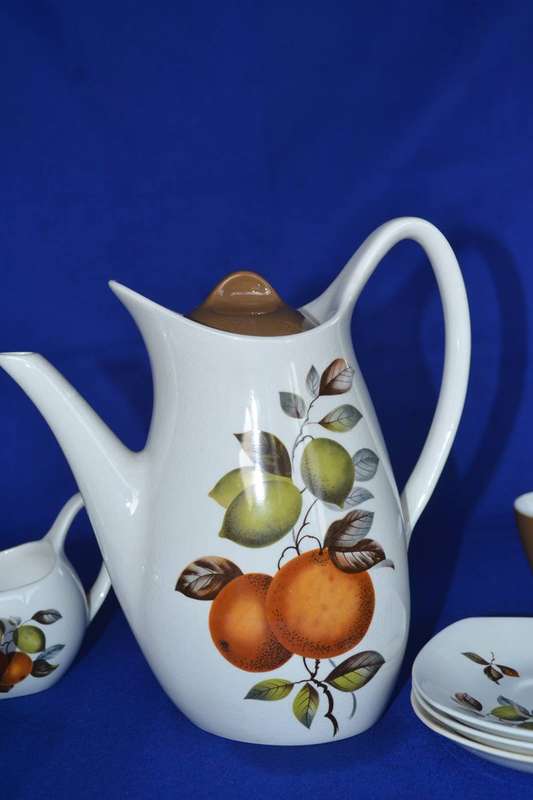 True Vintage Midwinter Coffee Set c1950's - 12 Pieces