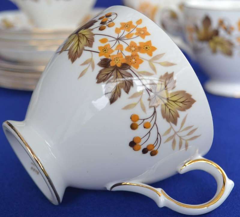 Royal Vale Vintage Bone China Trios x 4