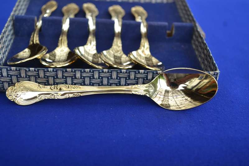 Vintage Boxed Set of Six Gold 24 kt Plated Tea Spoons